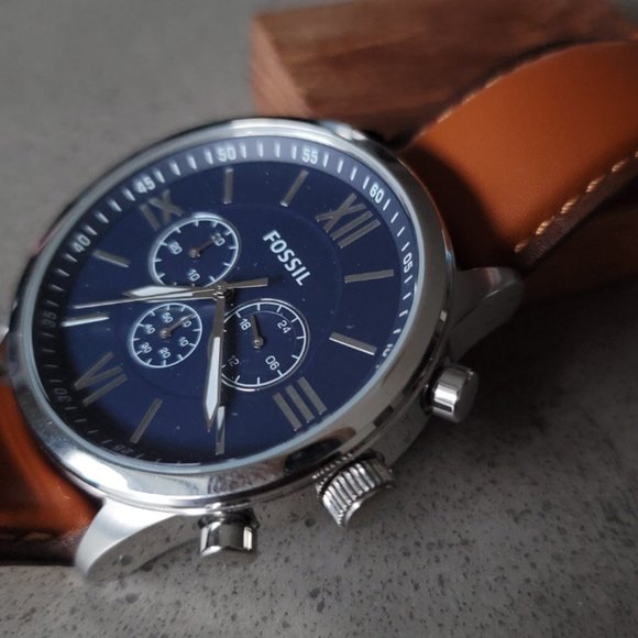 NWT Mens Fossil watch - Picture 7 of 7